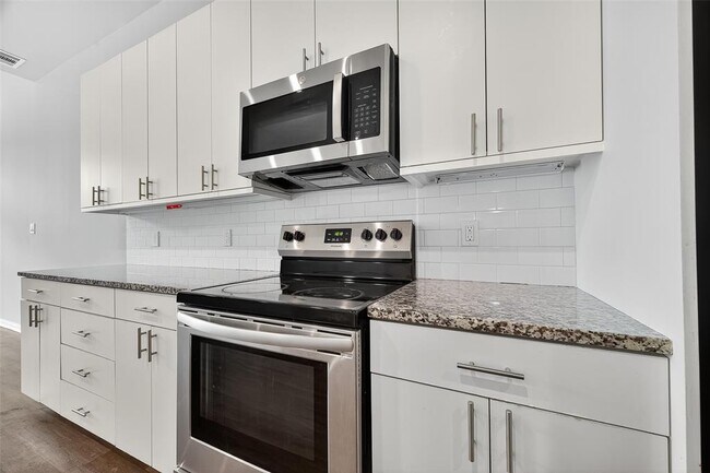 Building Photo - 4922 Paradigm Ln