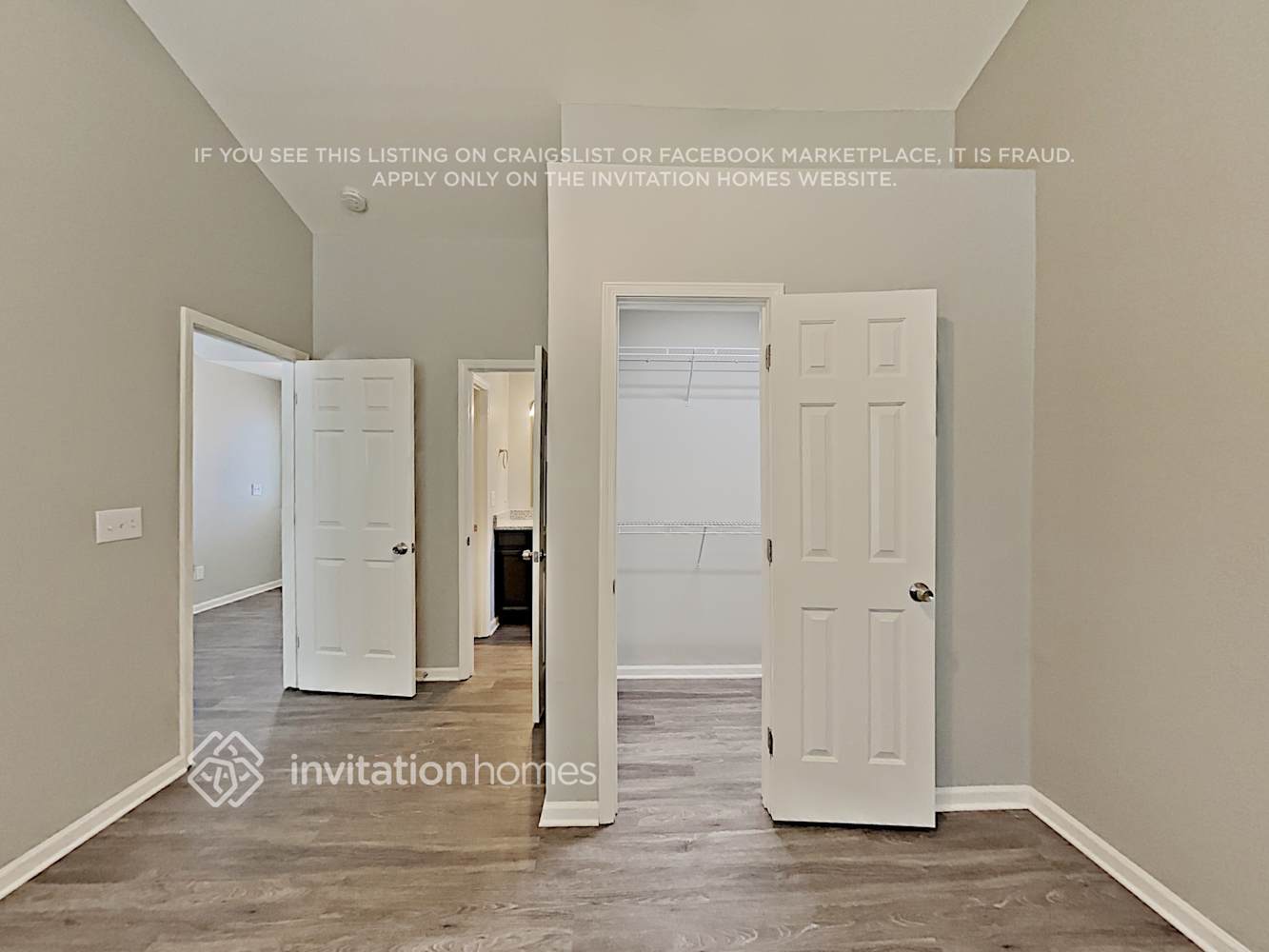 Building Photo - 7205 Duchamp Dr