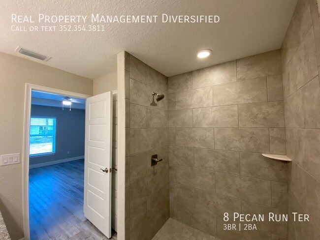 Building Photo - 8 Pecan Run Terrace