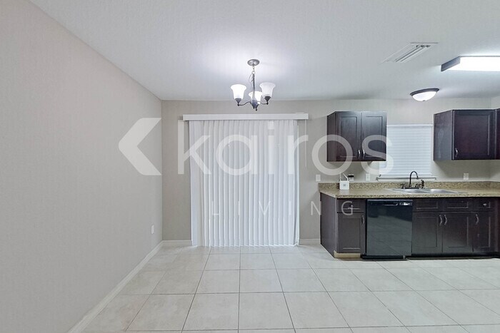 Building Photo - 338 Malauka Loop