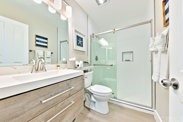 Building Photo - 420 Lake St