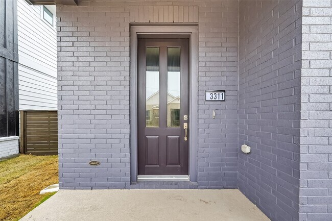 Building Photo - 3311 Full Bellied Ln