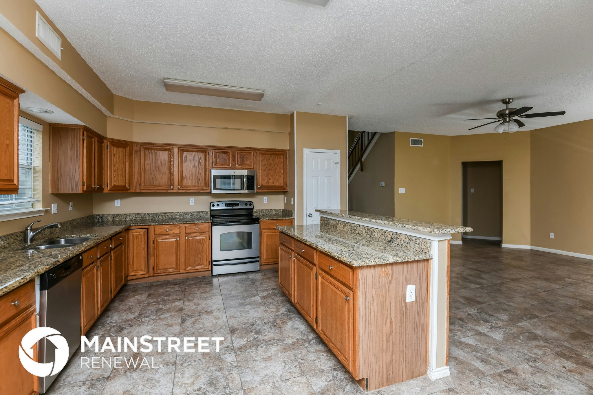 Building Photo - 2208 Havenwood Dr