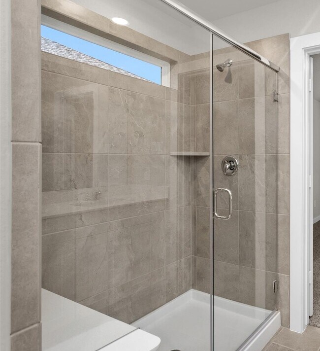 Building Photo - 18612 Hillswood Dr