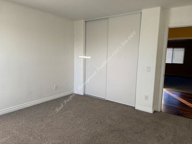 Building Photo - New Year Special! 50% Off First Months Rent!