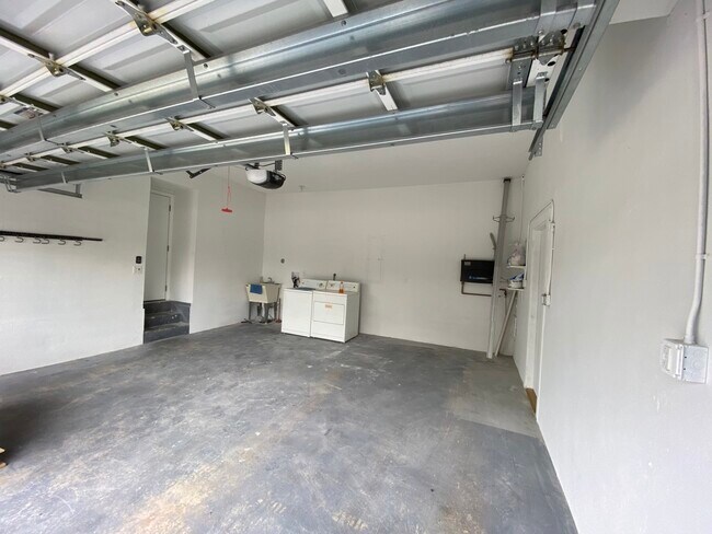 Building Photo - 228 Codrington Dr