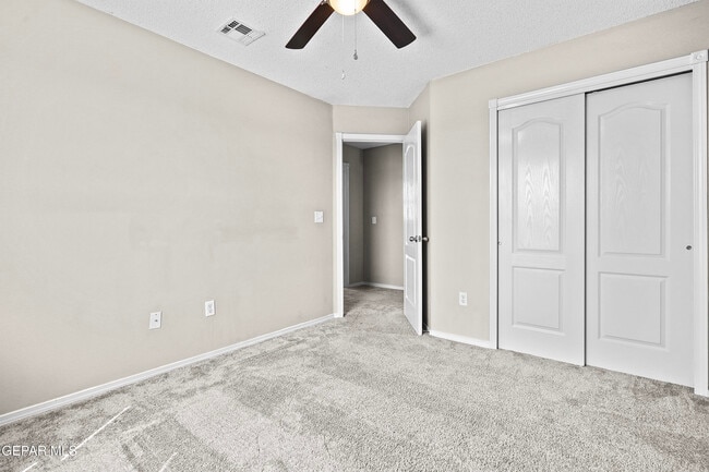Building Photo - 3261 Garden Point Dr