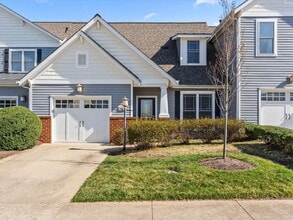 Building Photo - 709 Abbey Village Cir