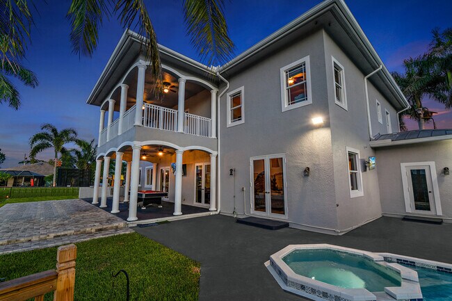 Building Photo - 703 Ramie Ct