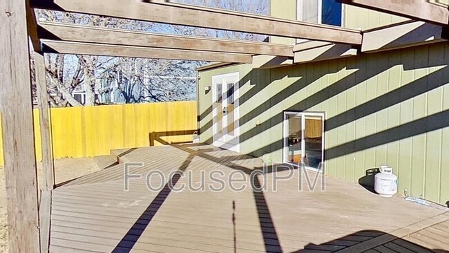 Building Photo - 11409 Jay St