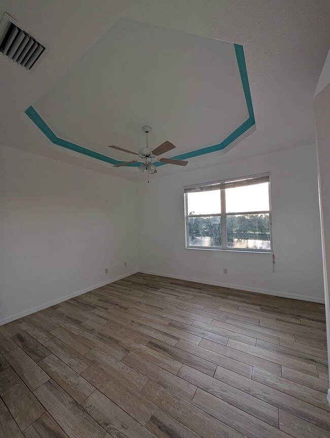 Building Photo - Charming 2BR Duplex in North Port