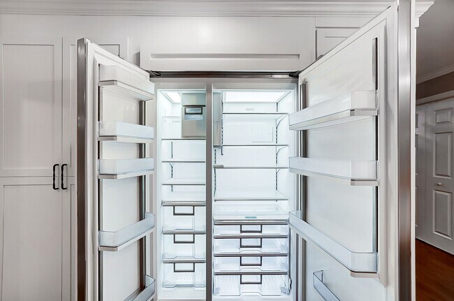 Building Photo - (Coming Soon) Beautiful Remodeled  Home in Historic Wilmore.