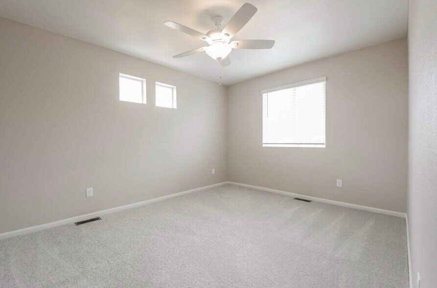 Building Photo - 10169 Scranton Ct
