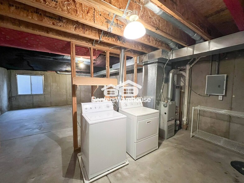 Building Photo - 1221 Warrior Way