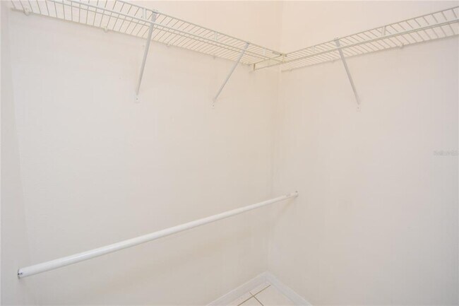 Building Photo - 5 Rambling Ln