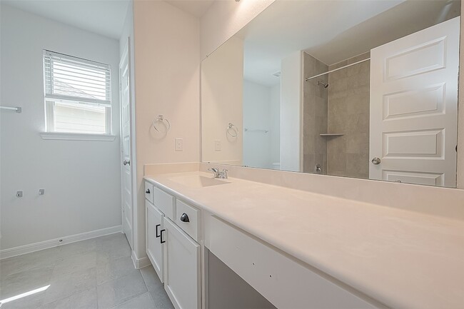 Building Photo - 3111 Trishelle Ct