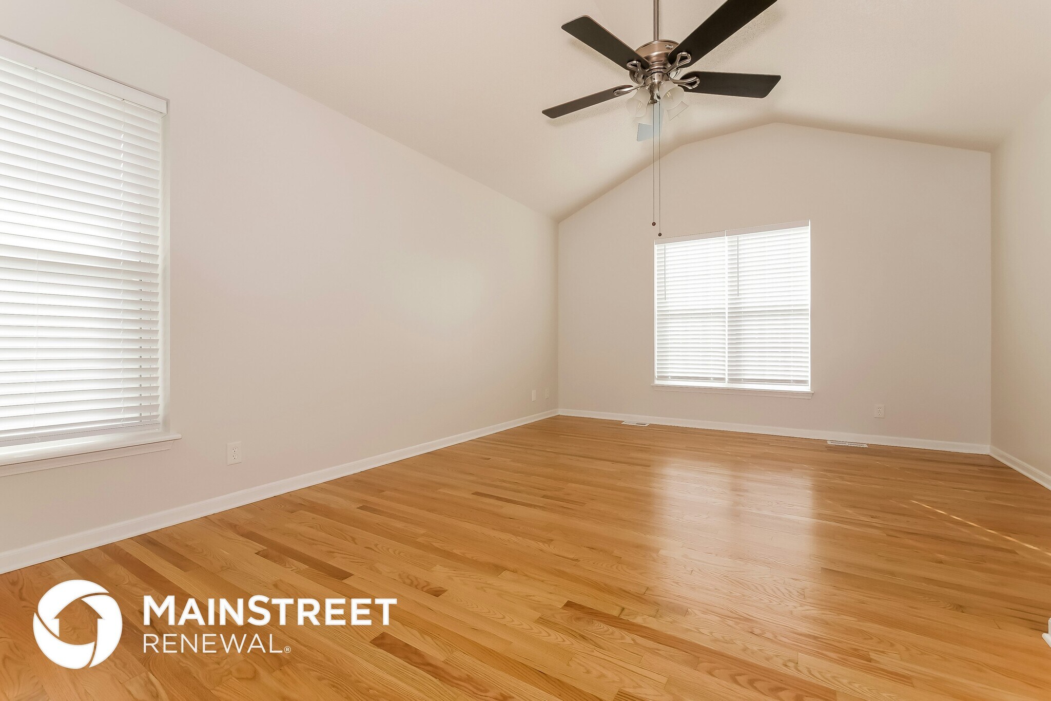 Building Photo - 406 Brookside Cir