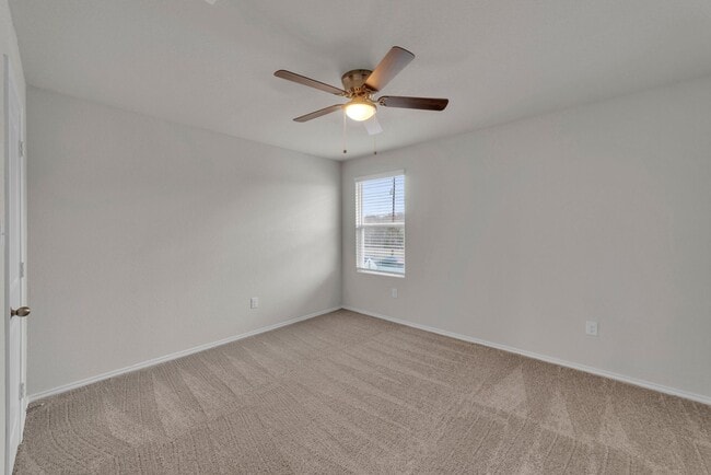 Building Photo - Modern 3-Bed, 2.5-Bath Duplex with Private Backyard