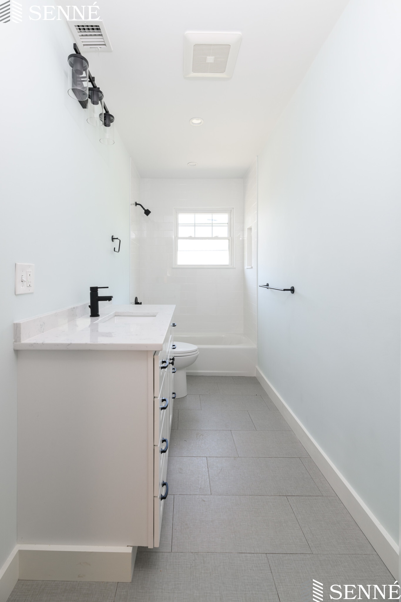 Building Photo - 159 Corey St