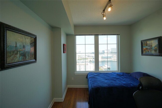 Building Photo - 345 Bayshore Blvd