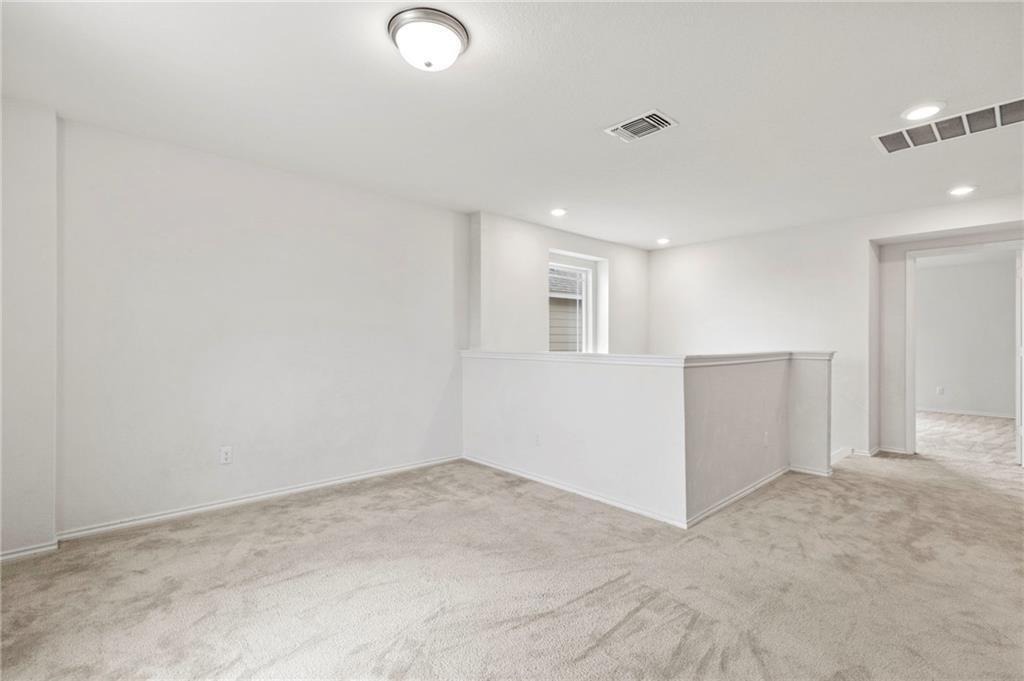 Building Photo - 201 Danablu Dr