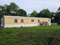 Building Photo - 5807 Fletcher St