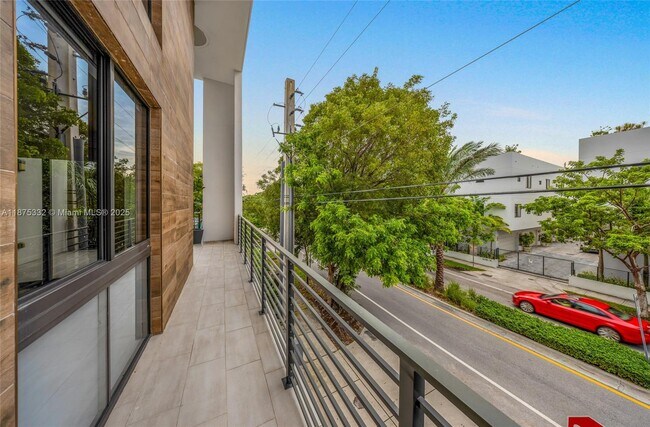 Building Photo - 3265 Bird Ave