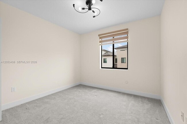 Building Photo - 4746 NW 83rd Pkwy