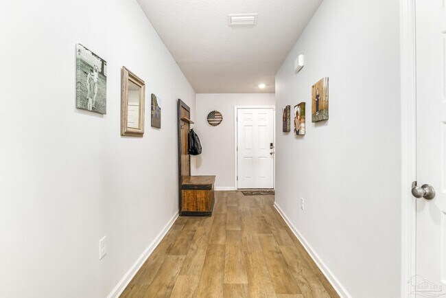 Building Photo - 1904 Mary Jo Way