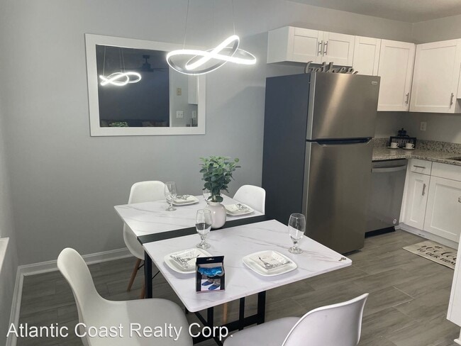 Primary Photo - 2 br, 1 bath House - 3512 Clover Meadows D...