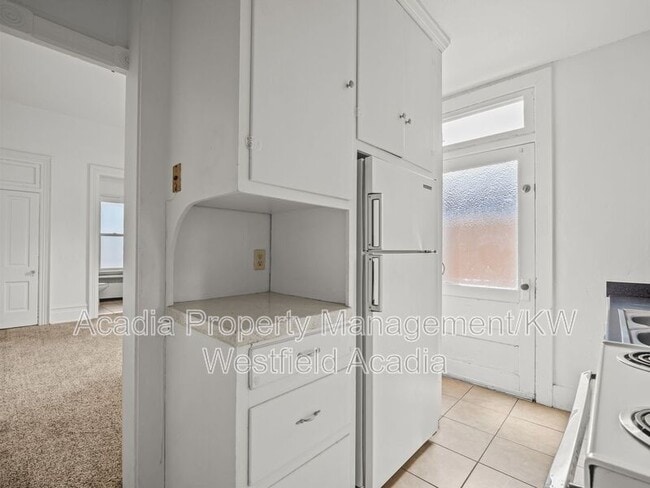 Building Photo - 256 N 500 W