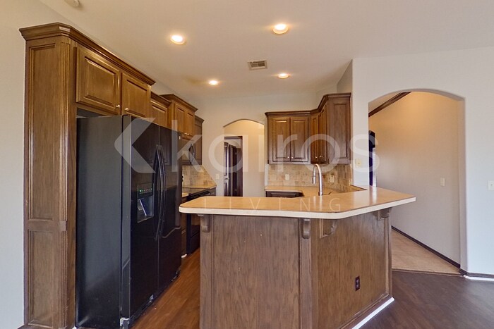 Building Photo - 4804 Doe Run Dr