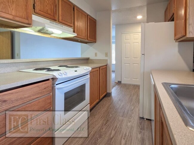 Building Photo - 4724 SW Murray Blvd