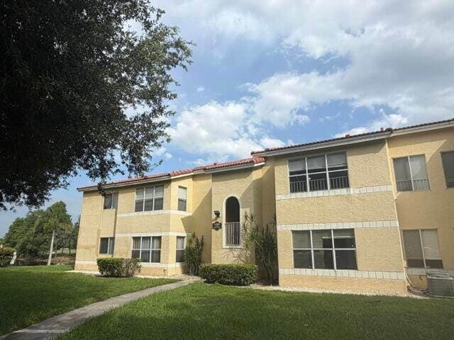 Building Photo - 12980 Vista Isles Dr
