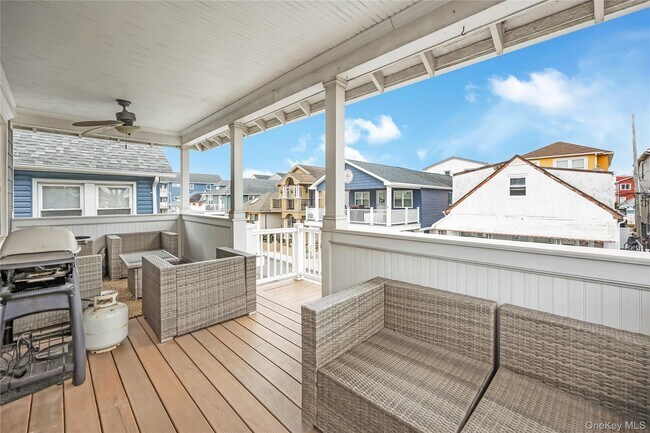 Building Photo - 96 Oregon St