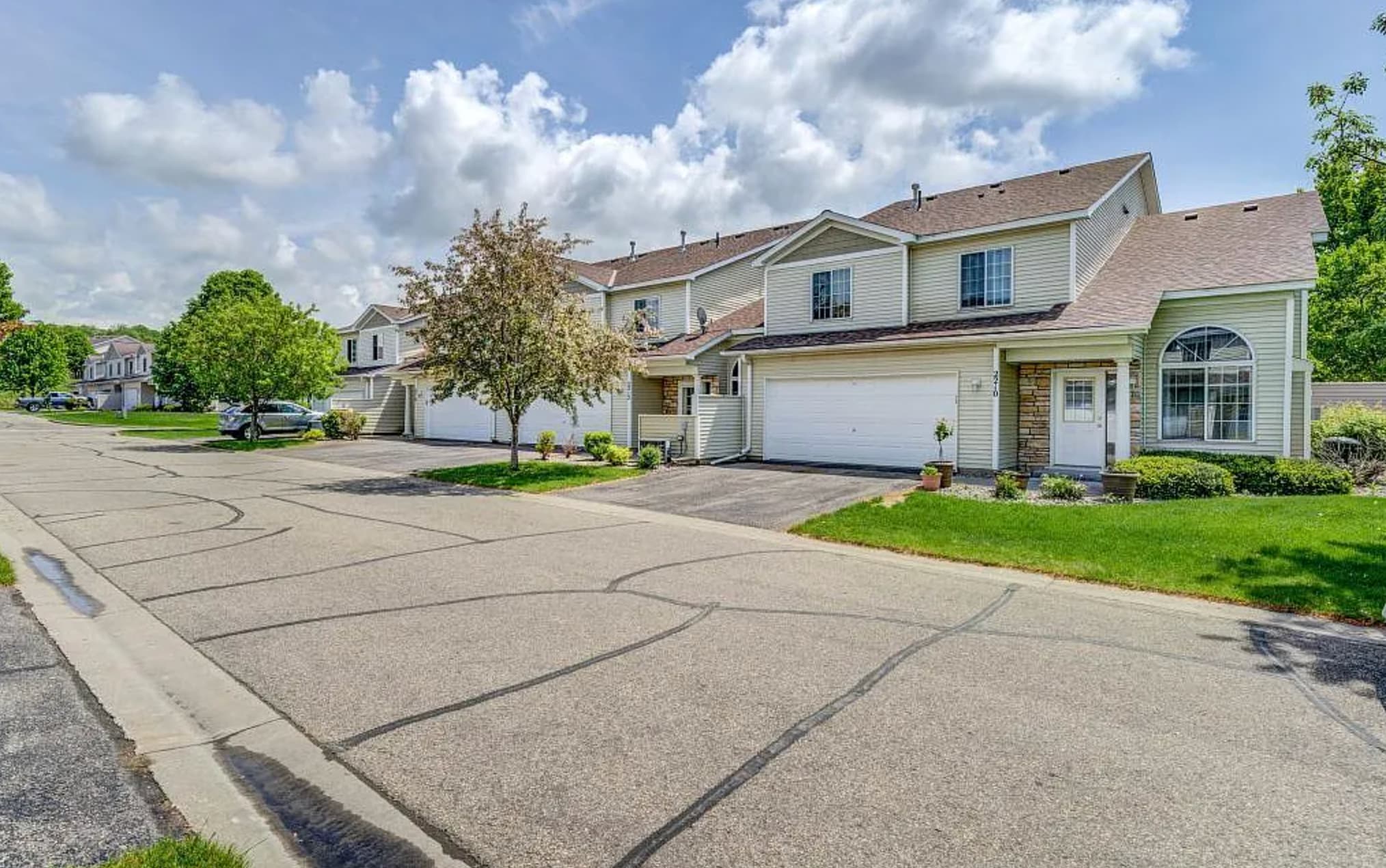 Building Photo - 2212 Salvia Ln