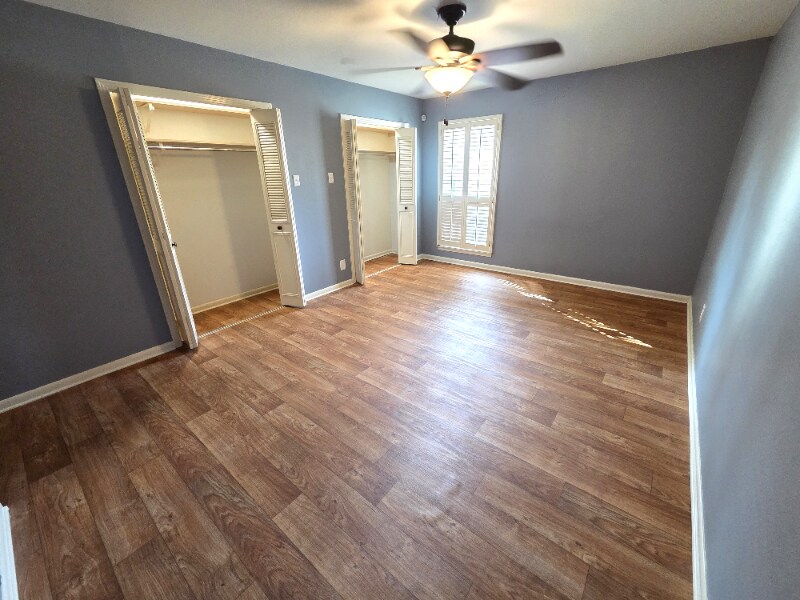 Building Photo - 102 Ruelle