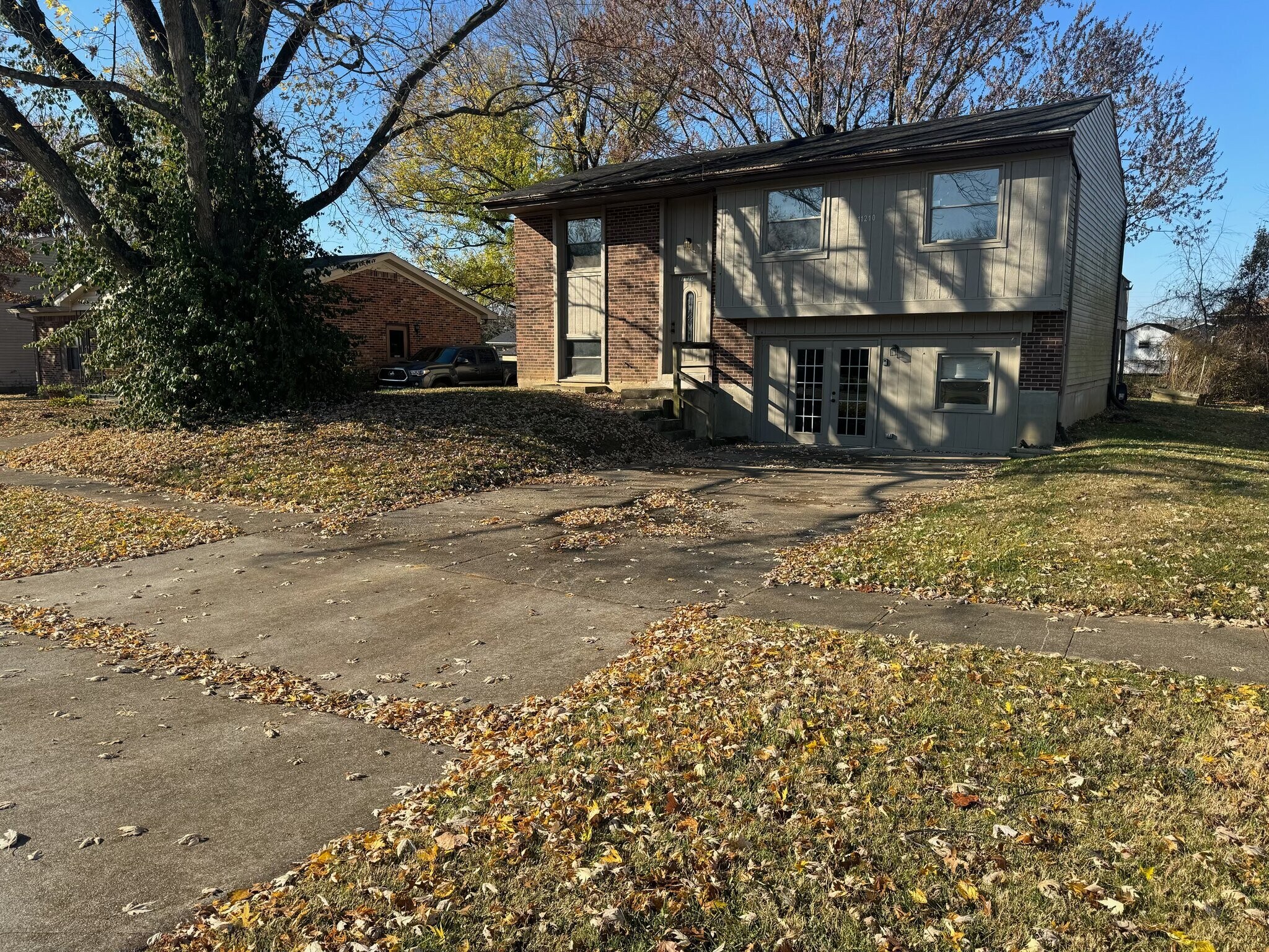 Building Photo - 11210 Pyramid Rd