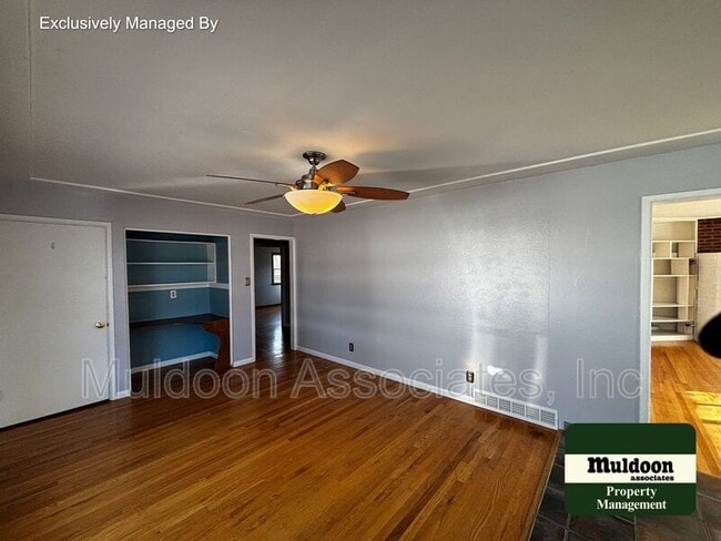 Building Photo - 610 N Tower St