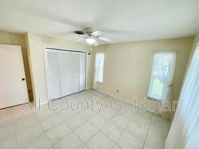 Building Photo - 5163 Lemon Bay Dr