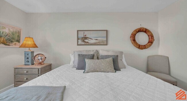 Building Photo - 925 Whelk Ct