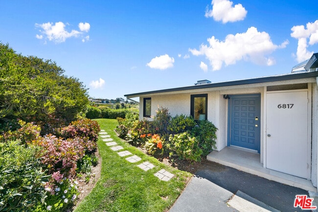 Building Photo - 6817 Seawatch Ln
