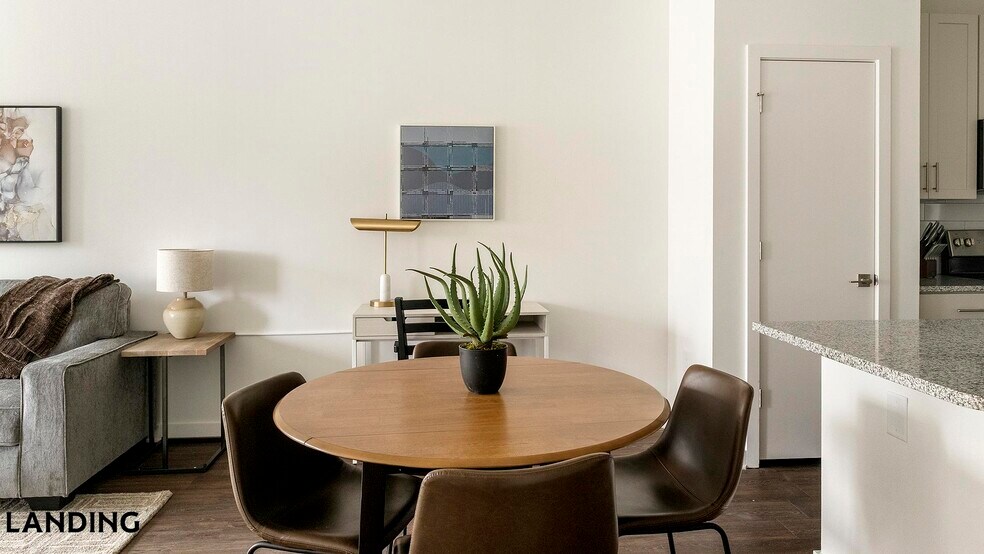 Building Photo - 2110 Birkhall St