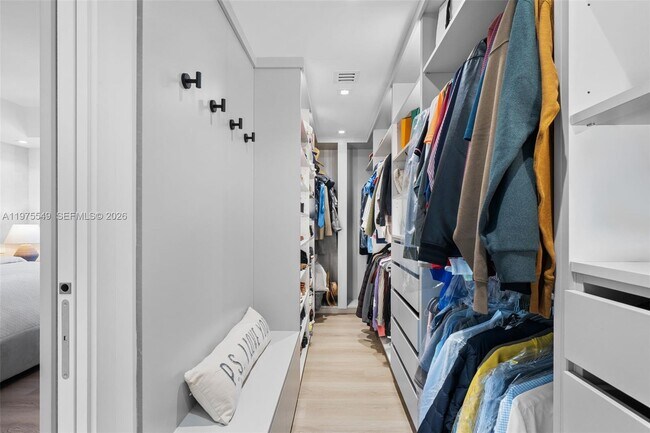 Building Photo - 1077 Golden Cane Dr