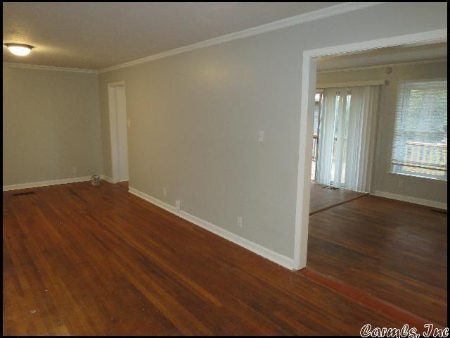 Building Photo - 52 Rosemont Dr