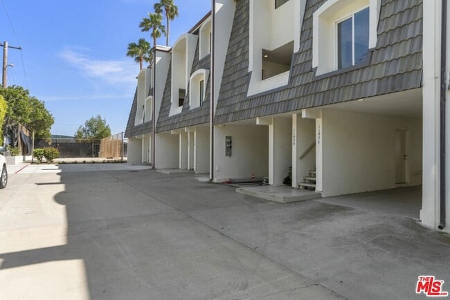 Building Photo - 11954 Oceanaire Ln