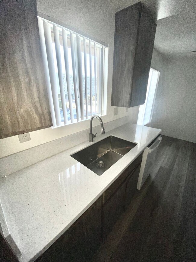 Building Photo - The Pines Apartments