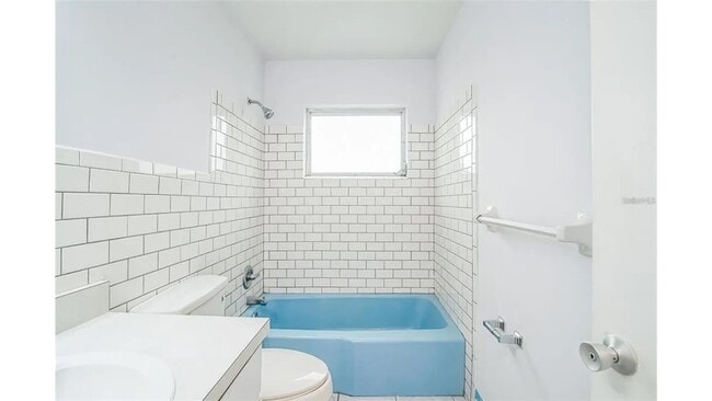 Building Photo - 1305 Estridge Dr