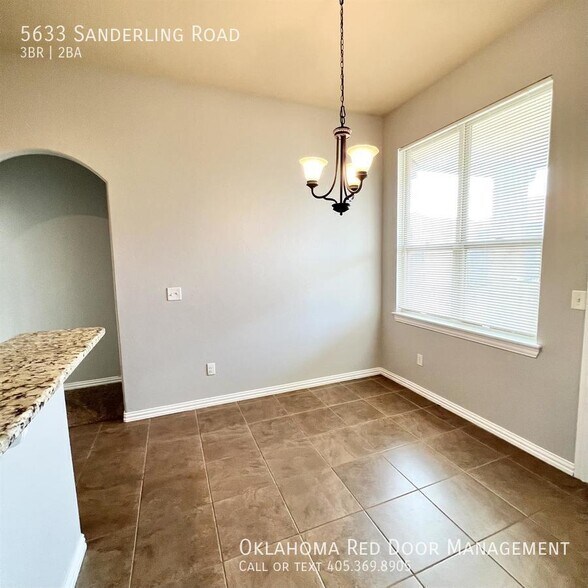 Building Photo - 5633 Sanderling Rd