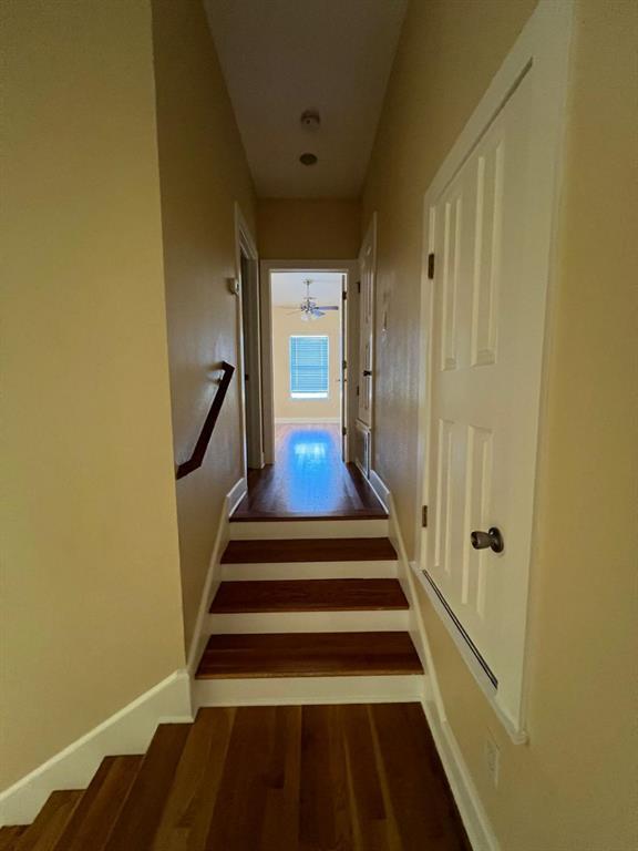 Building Photo - 1309 Olander St